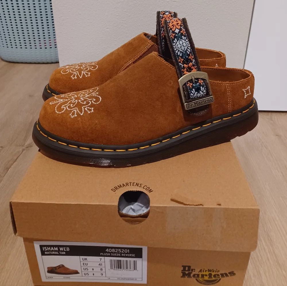 Dr. Martens Brown Isham Suede & Jacquard Mules (Womens 9/Mens 8) NWT - Picture 6 of 8